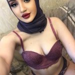 ALIA OF Model on X: do Muslim girls in hijabs turn you on?