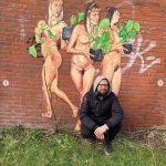 No Tits! Naakt op Krimp gefatsoeneerd