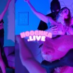 French Altgirl squirts tied up with her Dom