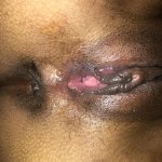 Closeup of her pussy lips Porn Pic