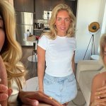 Brits IG model neukt een beste vriends grote lul