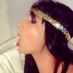Sissy succhia dildo