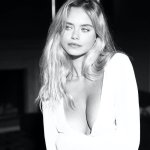 Laila Hasanovic Nude Sexy Photos