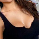 Big Titty Wife woahnatty