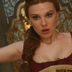 10 Sexy Celebrities Who Need to Go Nude in 2025