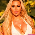 kindly myers Onlyfans w Reviews