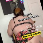 20 yo BBW riding dildo