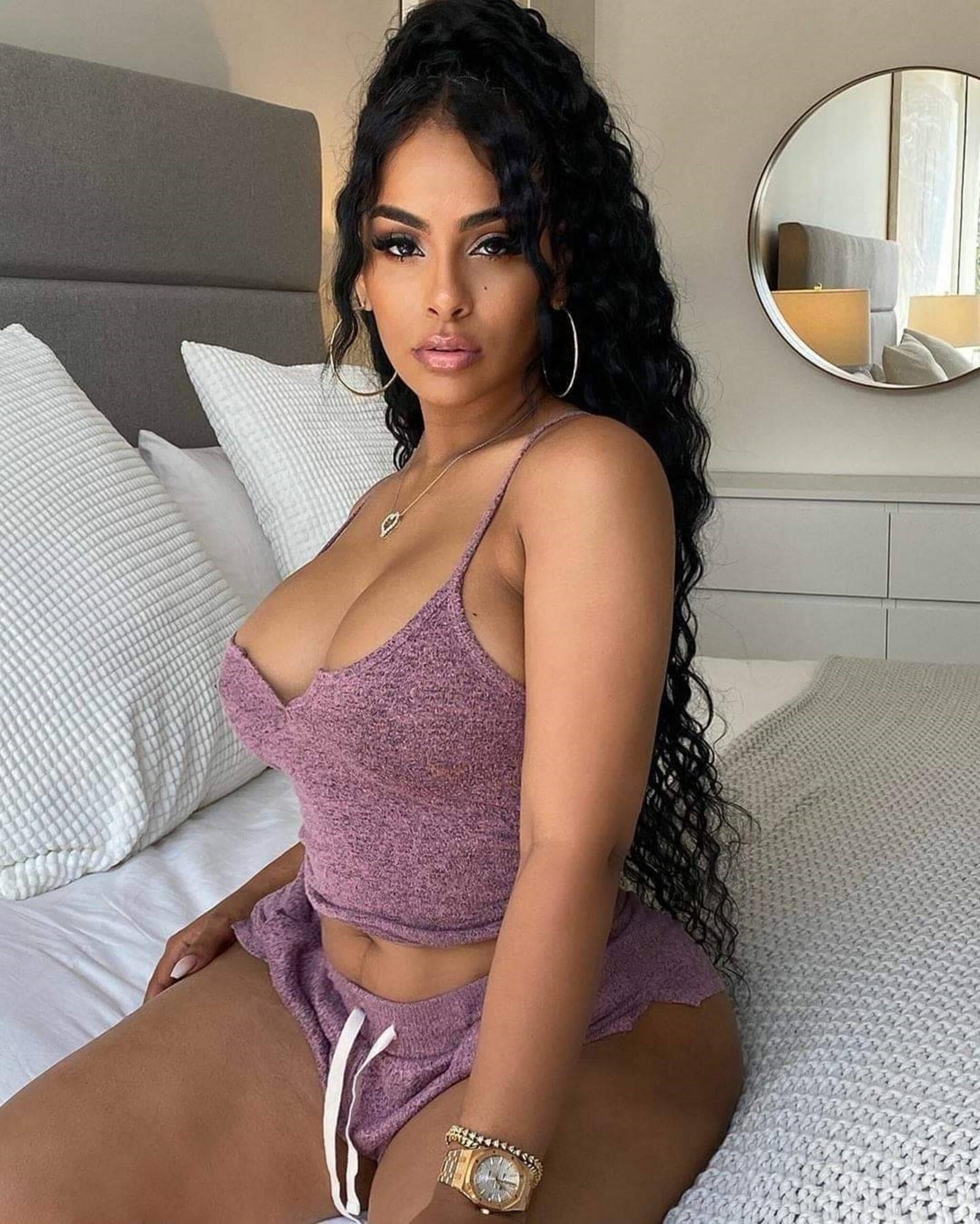Black sexy wife (photos)