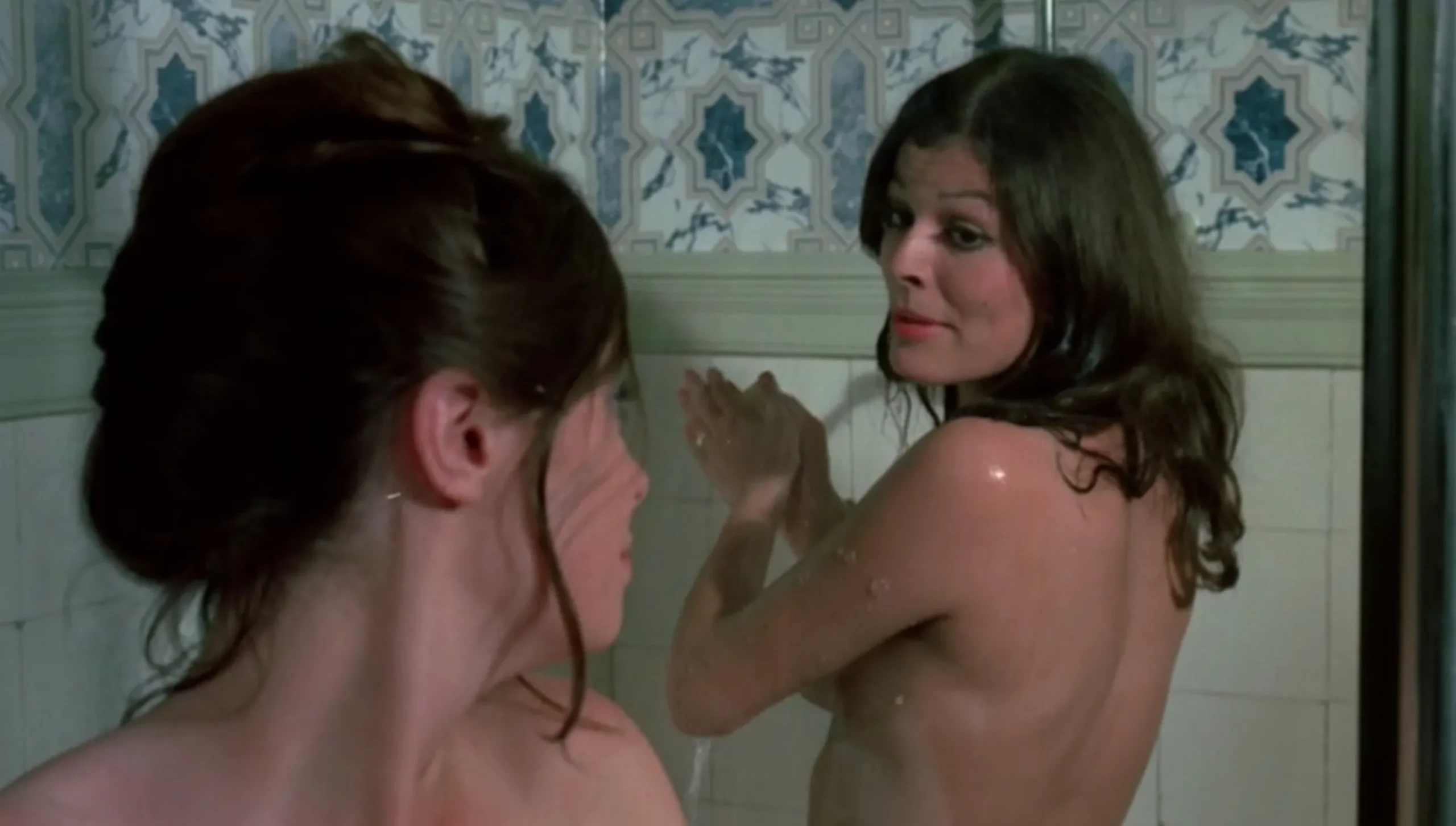 Horror nude scenes (photos)