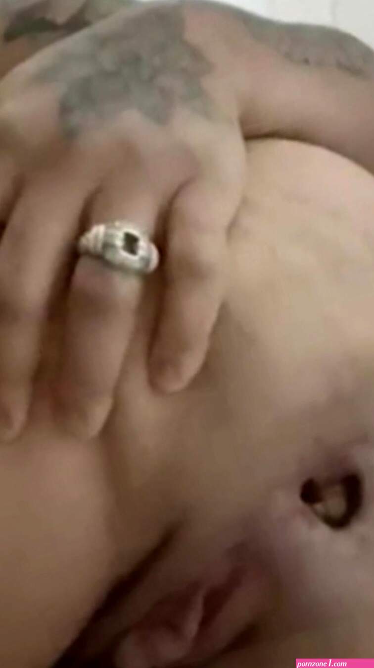 Wife amateur adicta al sexo anal (photos)
