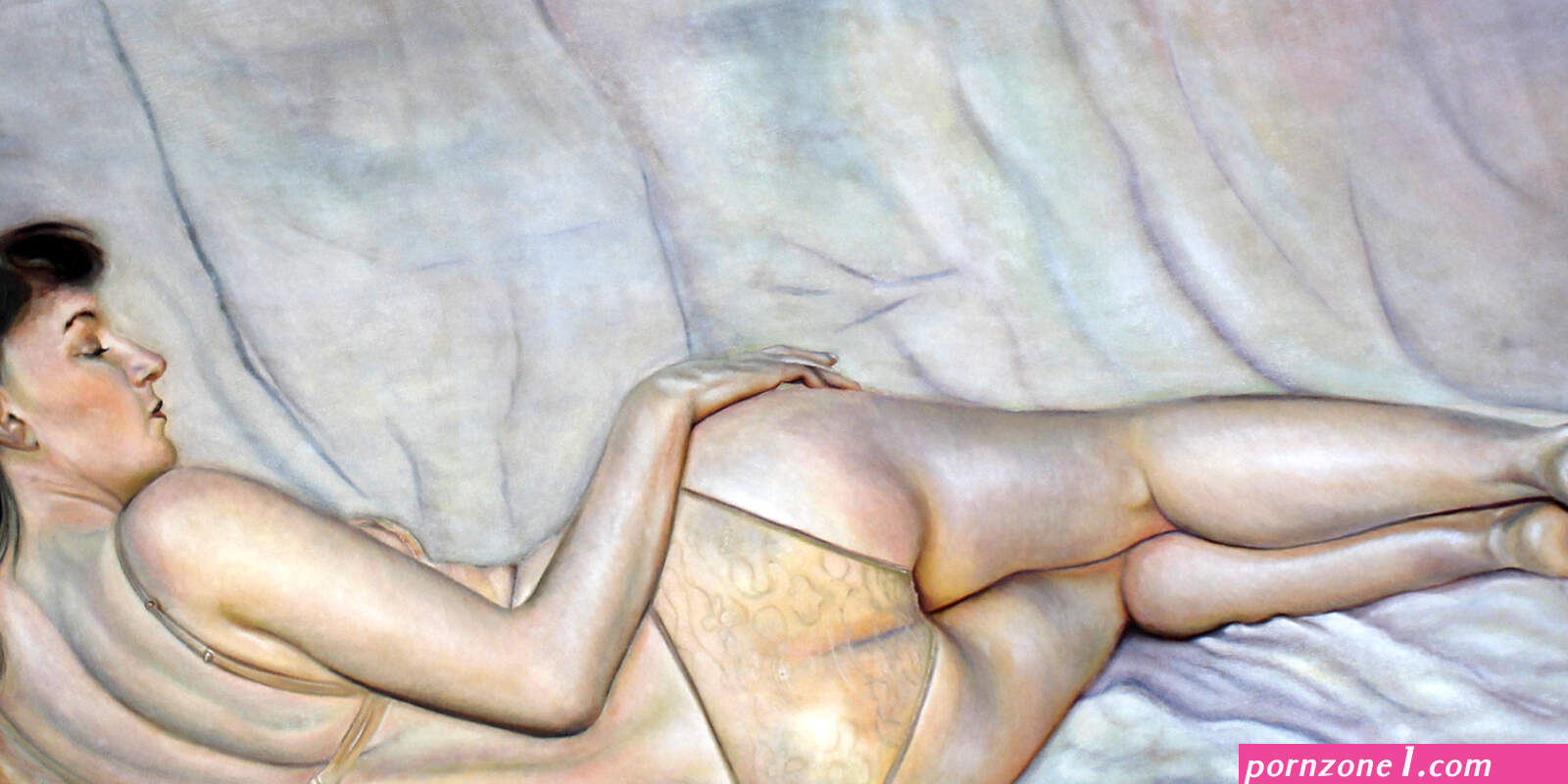Naked pol (photos)