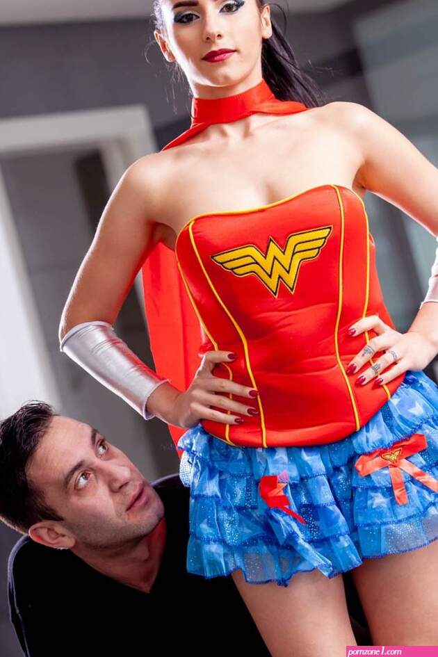 Others – Cosplay Babes