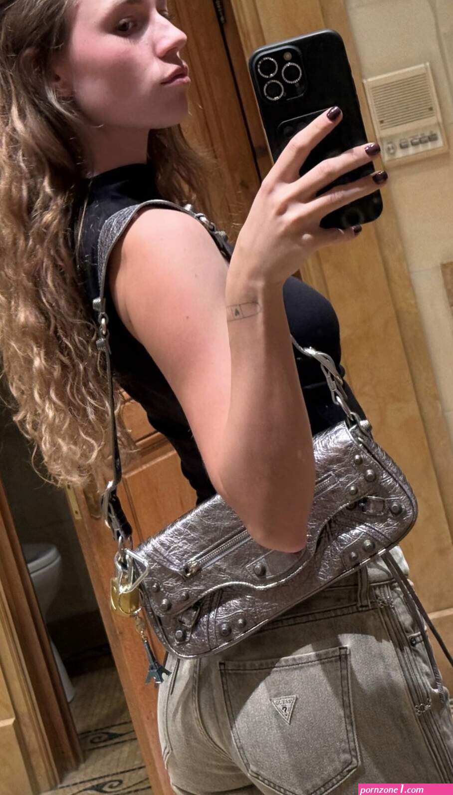 OnlyFans – Ann@ M@lyg0n