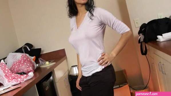 Shanaya steamy naked video