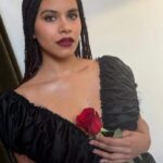 Instagram – Zazie Beetz image 12
