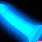 6.7 Luminous Glow in the Dark Silicone Dildo